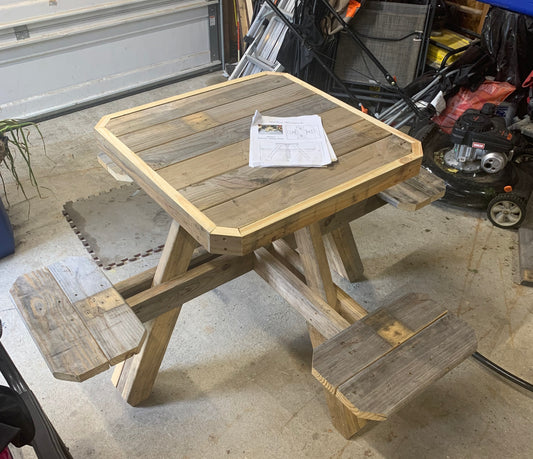completed picnic  table from our bistro picnic table woodworking diy plan