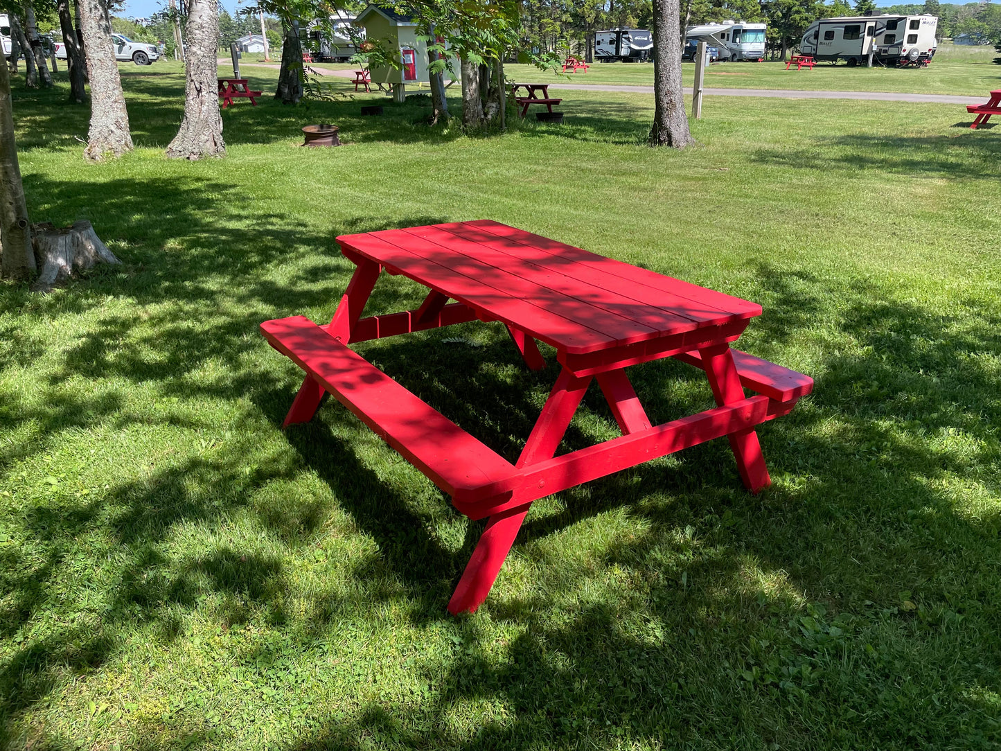 The Easy to Build Picnic Table  ( A great weekend picnic table project )